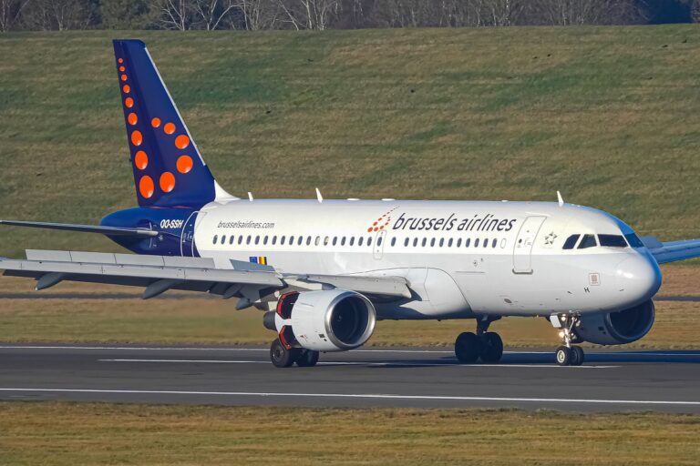 Belgium flag carrier brussels airlines launches fear of flying course