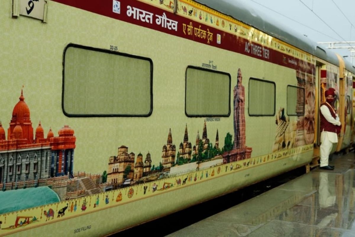 Indian Railway to Introduce Bharat Gaurav Train for Garvi Gujarat Tour